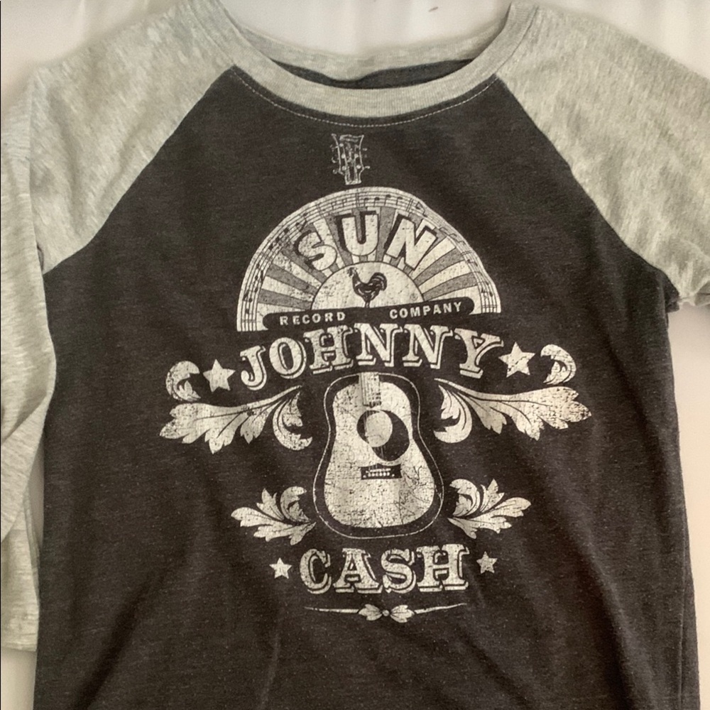 OshKosh B'gosh Gray Long Sleeve Tee